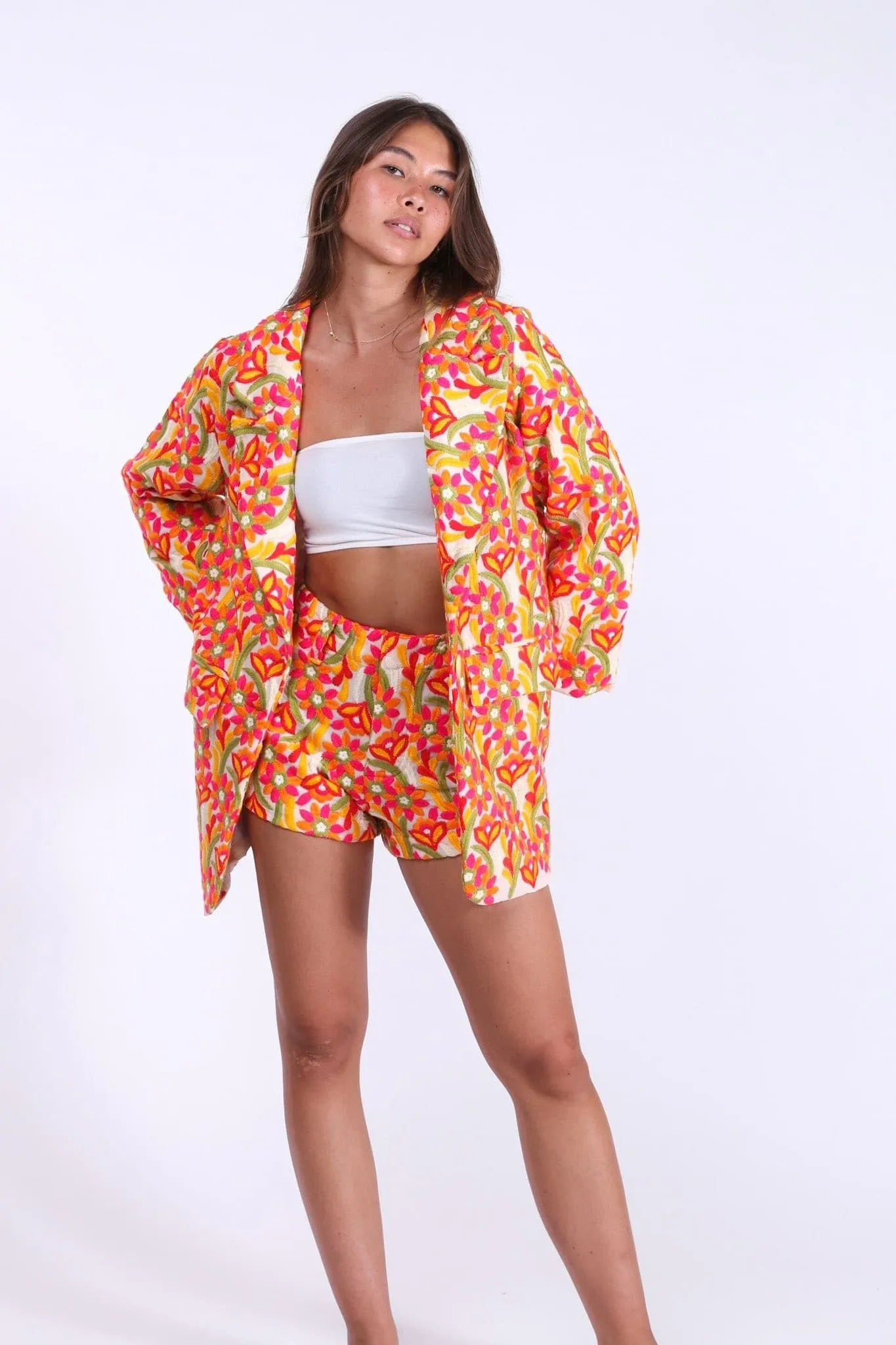 FLOWER EMBROIDERED SHORTS ELISA