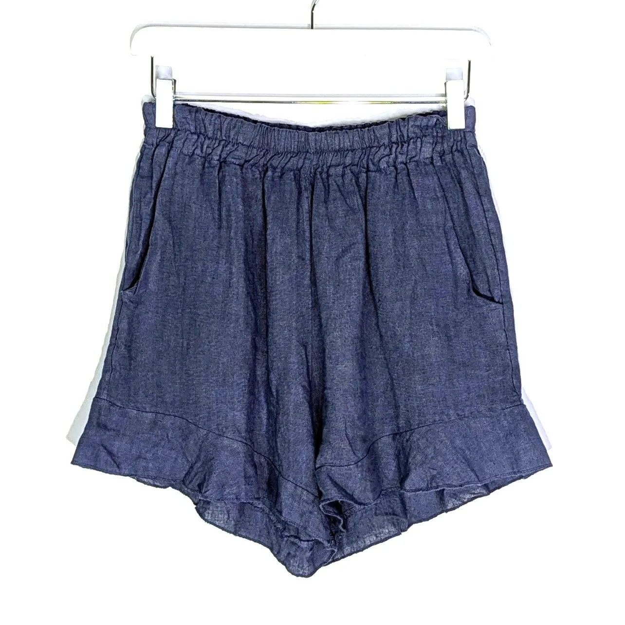 Linen elasticated waist shorts and pockets with frill detail on hem (M)