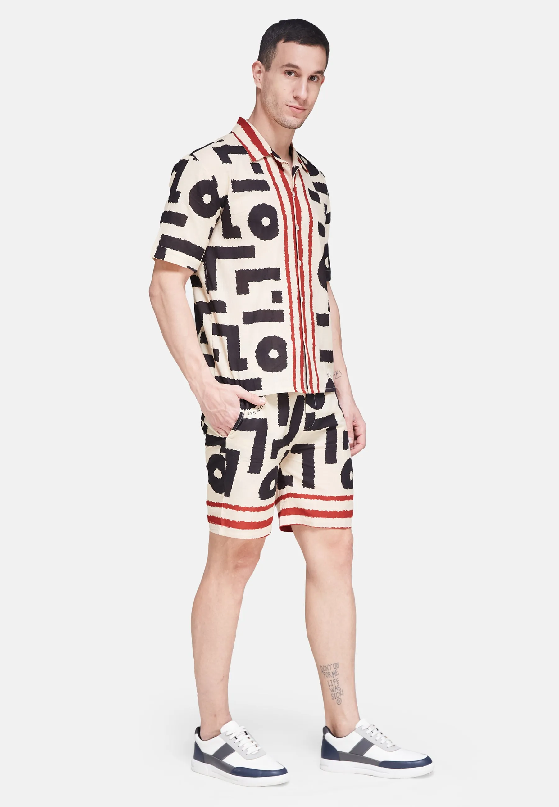 Zeta Althea Unisex Shorts
